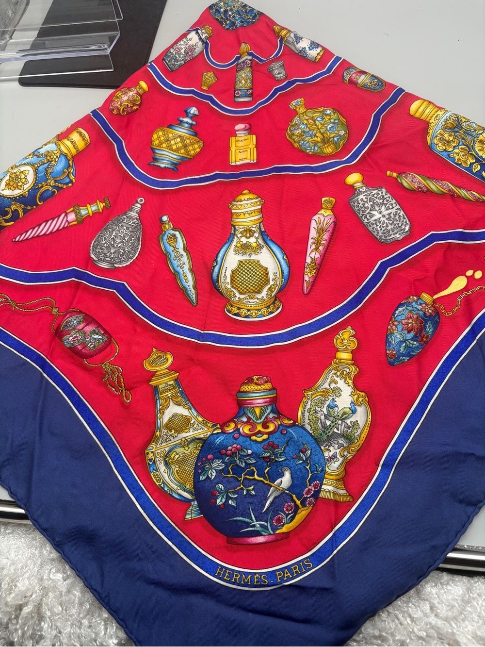 Hermès Qu’importe le Flacon Carré 90 Silk Scarf Red Navy Vintage